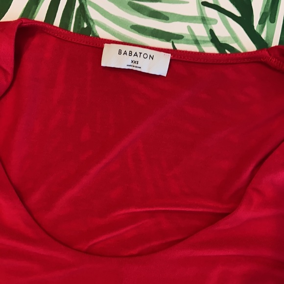 Cropped tie long sleeve top - Picture 3 of 3